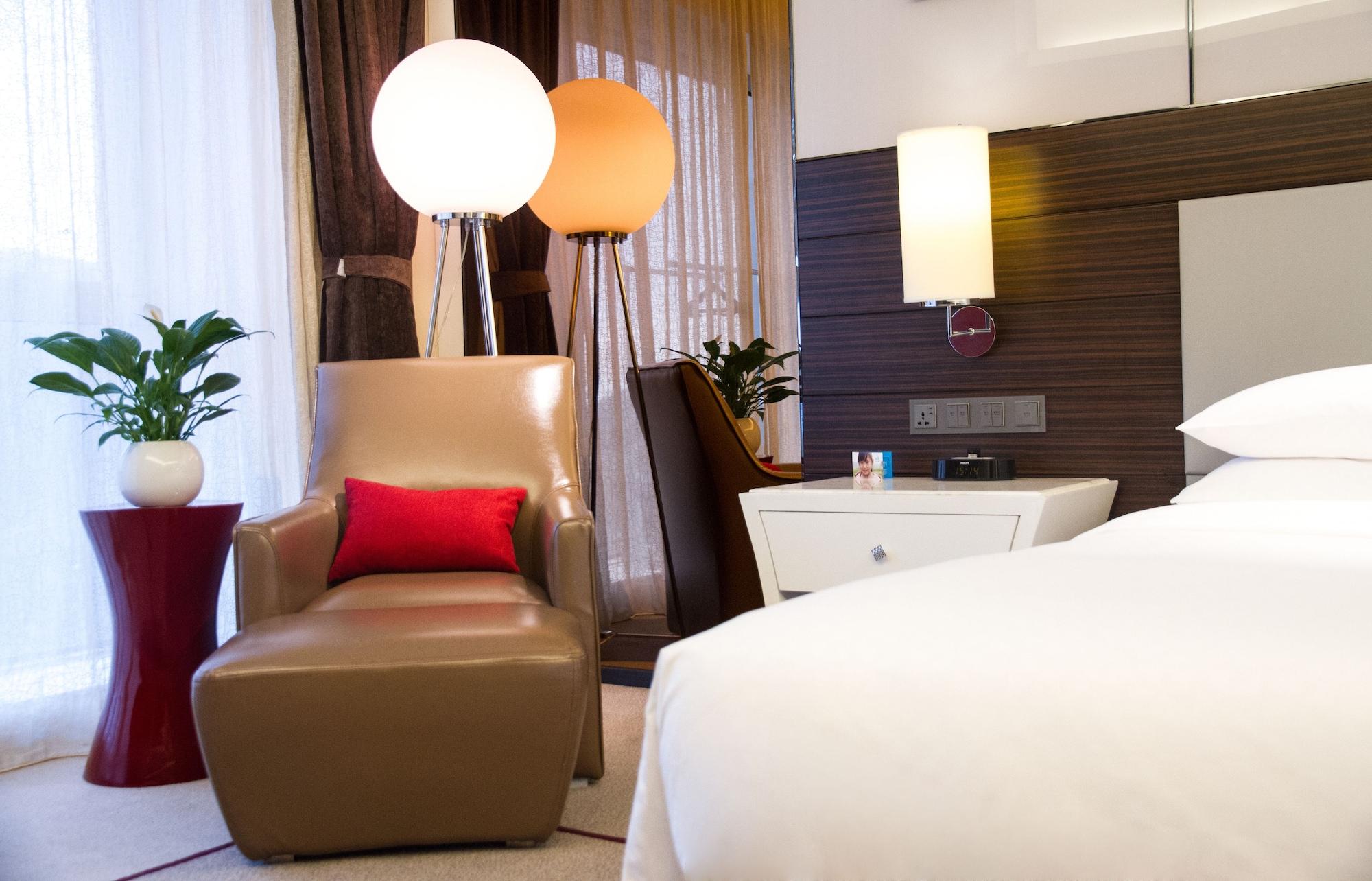 מלון טאיצ'ז'ו Wyndham Garden Yuhuan Downtown מראה חיצוני תמונה